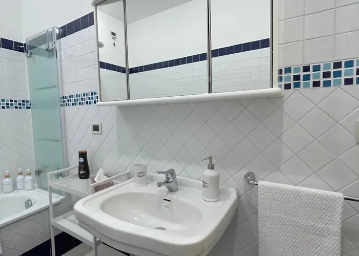 Miramare Serenella Lejlighed Genova